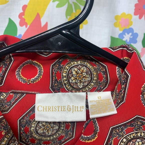 Red patterned button up - Picture 3 of 3